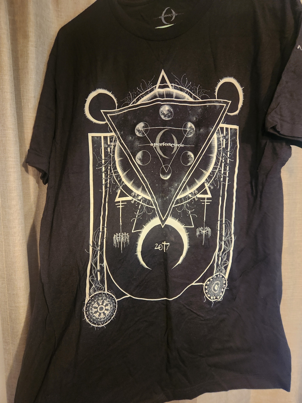 A Perfect Circle 2017 Tour Band T-Shirt
